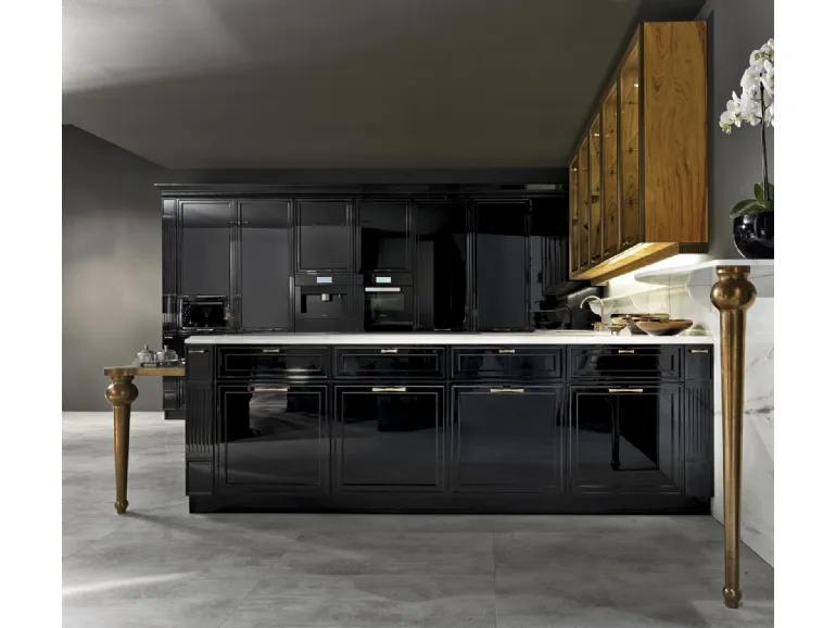 Kitchen Lacquered Wood and Polished